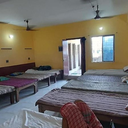 Narendra niketan Hotell Calcutta Exteriör bild