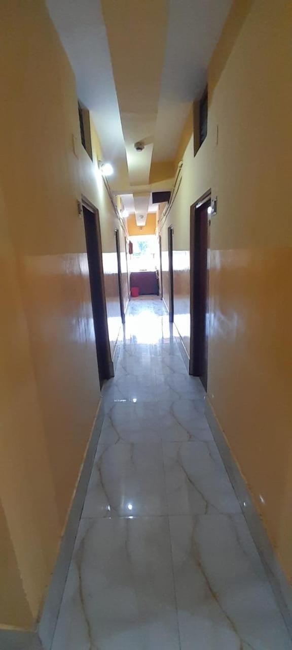 Narendra niketan Hotell Calcutta Exteriör bild